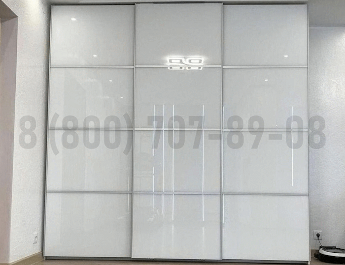 Белый глянцевый шкаф в Нахабино